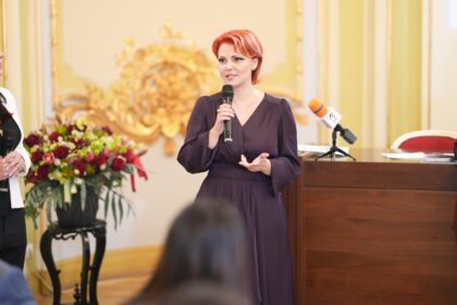 Lia Olguța Vasilescu prezintă investițiile aflate în derulare în Craiova