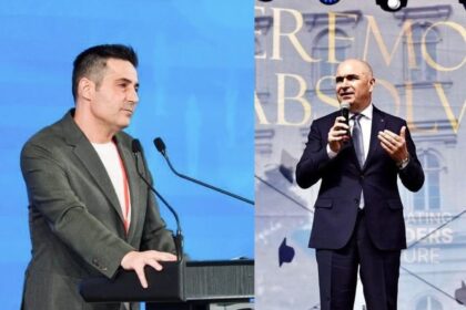 Claudiu Manda într-un cadru public, într-un articol despre atacul politic la adresa lui Ilie Bolojan.