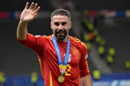 Dani Carvajal, așteptat să joace la Craiova!