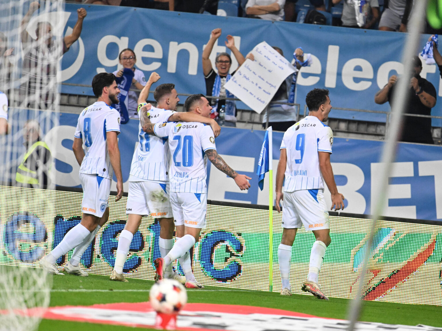 Universitatea Craiova poate da fotbalistul român al anului: „Nu găsesc niciun român peste el la ora asta”